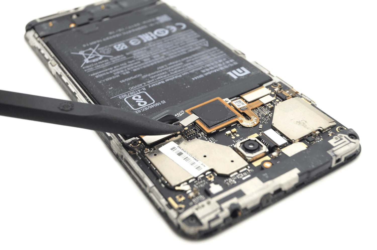 Замена дисплея Xiaomi redmi 5 plus, инструкция 3